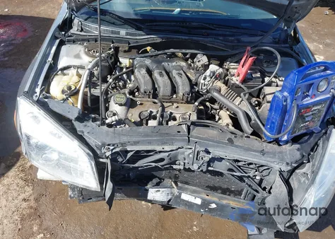 2008 Mercury Milan V6 Premier from USA, damaged, VIN 3MEHM08128R636109